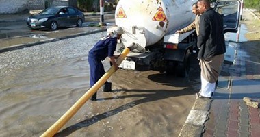سقوط أمطار على مناطق بشمال سيناء وتواصل عمليات شفط المياه من الشوارع