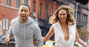 الرابر الأمريكىjohn legend  وزوجته chrissy teigen فى إجازة بمراكش