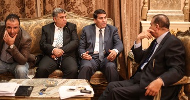 بالصور.. بدء فاعليات ورش عمل النواب فى يومها الأخير حول "الاتيكيت الدولى"