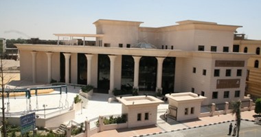 "مكتبة مصر العامة" صرح جاذب للفعاليات المصرية والأجنبية بالأقصر.. تعرف عليها