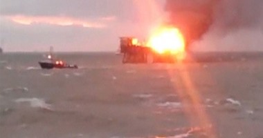 مقتل 32 عاملا من أذربيجان فى حريق على منصة نفطية ببحر قزوين