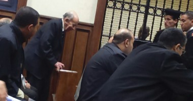 رفع جلسة محاكمة يوسف والى وآخرين بقضية "جزيرة البياضية" لإصدار القرار