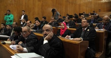 بالصور.. بدء جلسة محاكمة 48 متهمًا فى قضية "مقتل ميادة أشرف".. وتغيب محامين