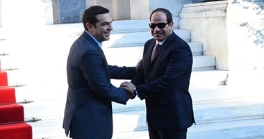 رئيس اليونان يؤكد للسيسى اهتمام شركات بلاده بمشروع تنمية قناة السويس