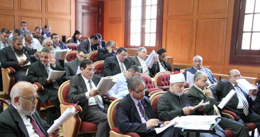 تشريعية الشورى: الحبس سنة لمن يهدد أعضاء اللجنة العليا للانتخابات 