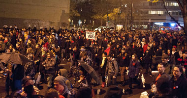 مئات المحتجون يحتشدون فى كندا احتجاجا على موت رجل أسود على يد الشرطة