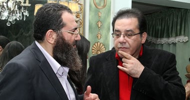 أيمن نور يلتقى رئيس حزب السلام وعدداً من قيادات القوى السياسية.. المشاركون: مخاوف من حزب وطنى جديد.. والجميع يؤكد : ترشيح الشاطر قلب الموازين