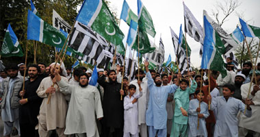 متظاهرون يطالبون الحكومة الباكستانية باتخاذ إجراءات ضد مدانين بازدراء الأديان