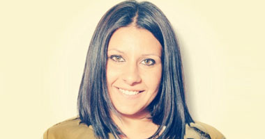 الجيش الإسرائيلى يتباهى بقصة "مصرية يهودية" التحقت بصفوفه بعد هجرتها "للقدس".. "دينا عبد الله" صارت "دينا عوفديا"