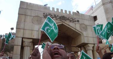 أعضاء الوفد بالمحافظات يتوافدون للمشاركة فى مظاهرة الوحدة الوطنية