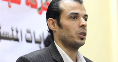 جنايات القاهرة تجدد حبس عمرو على المنسق السابق لحركة 6 إبريل 45 يوما