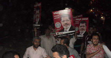 بالصور.. مسيرة حاشدة بحلوان دعما لمرسى