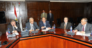 وزير النقل يوافق على تطوير محطة سكة حديد الفيوم