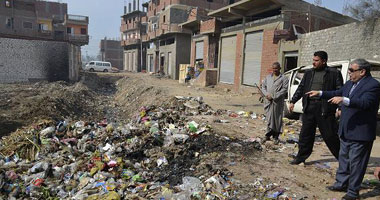 محافظ الفيوم يخصم ثلاثة أيام لنائب رئيس مدينة إطسا ومسئول النظافة بالمركز