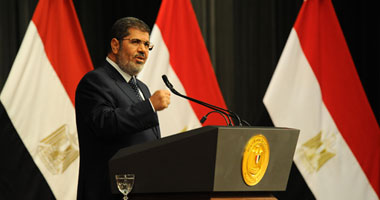 استقالة عضو باللجنة الاستشارية القانونية لمرسى بعد إهانته للقضاء