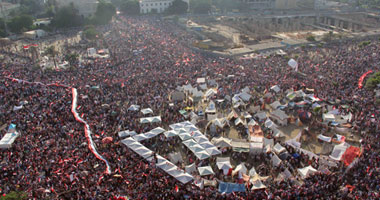 خبراء : أعداد المتظاهرين المطالبين برحيل مرسى يتجاوز 17 مليونا