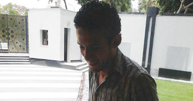 محمد فضل يطالب المقاولون بصرف مستحقاته المتأخرة