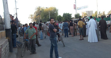 مشاجرة بالأسلحة البيضاء بين الباعة الجائلين بأحد شوارع الجيزة