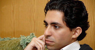 المحكمة السعودية العليا تؤيد السجن والجلد بحق المدون رائف بدوى
