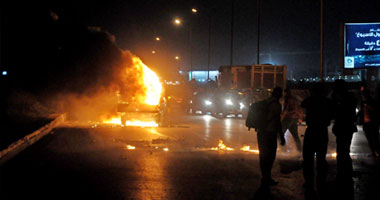 مجهولون يشعلون النار فى فى حافلة لشركة "أرامكو" بالقطيف دون إصابات