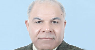 قائد الحرس الجمهورى فى عهد مبارك يكشف أسرارا جديدة فى "القاهرة 360"