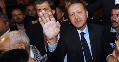 صوت أمريكا: السيسي وأردوغان أمامهما فرصة للقاء وجها لوجه بـ"القمة الإسلامية"