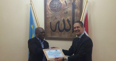 مسئول كونجولى لسفير مصر بكينشاسا: نحتاج دورات لتعزيز قدرات كوادرنا الدبلوماسية