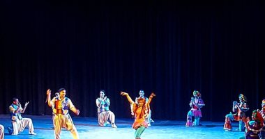 "ثقافة تونس" تمنح الفرقة القومية الاستعراضية وسام سفير مهرجان صفاقس