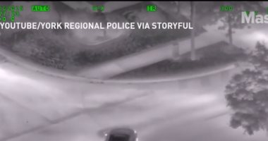 بالفيديو.. مروحية شرطة تراقب سيارة مشتبها بها.. وقائدها يطارد البوكيمون
