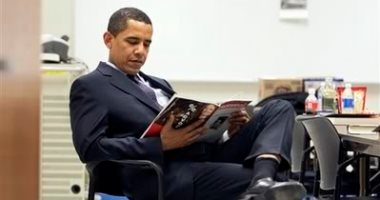بالصور.. تعرف على قائمة كتب اختارها الرئيس أوباما للقراءة فى فصل الصيف