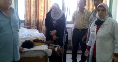 بالفيديو.. وكيل وزارة الصحة تزور مصابى كمين العجيزى بمستشفى السادات