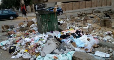 استجابة لصحافة المواطن.. رفع القمامة من أمام أسوار المدارس بالزيتون
