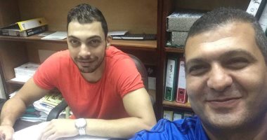 لاعب الطائرة محمد عفيفى يجدد عقده لـ"سموحة" 3 مواسم 