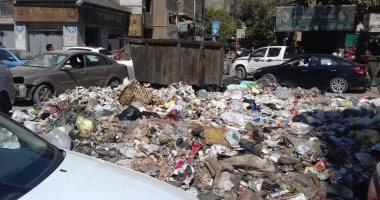 أكوام القمامة تهدد صحة الأهالى فى مدينة الحرفيين.. ومطالب بتطهير المكان
