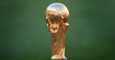 فرنسا تفتح تحقيقا حول منح استضافة كأس العالم لروسيا وقطر