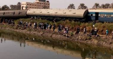 محافظ الجيزة يتوجه إلى العياط لمتابعة حادث قطار الركاب