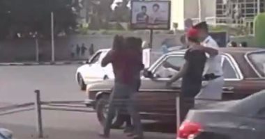 بالفيديو.. لحظة إلقاء القبض على أحد المتحرشين بكوبرى قصر النيل
