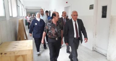 محافظ بورسعيد يزور مستشفى ودار مسنين بورفؤاد لتهنئة المرضى والعاملين بالعيد