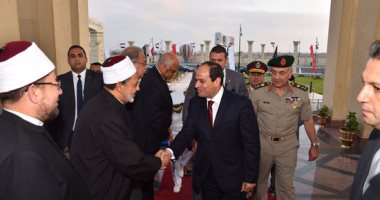 وصول الرئيس السيسى إلى مسجد المشير لأداء صلاة عيد الأضحى