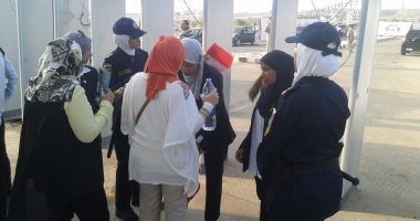 الشرطة النسائية تؤمن استاد الدفاع الجوى قبل مباراة السوبر الإماراتى