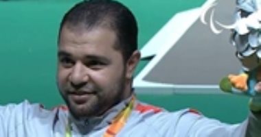 رئيس مدينة المحلة يتفقد محطة التراحيل ويهنئ محمد الصياد بطل "البارالمبية"