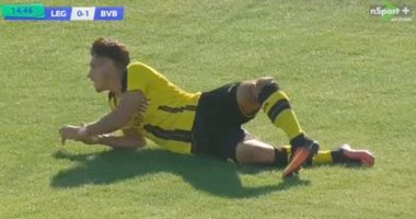 بالفيديو.. إصابة مروعة للاعب دورتموند الألمانى للشباب