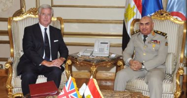 وزير الدفاع البريطانى: نتعاون مع حلفائنا المصريين لاستقرار المنطقة