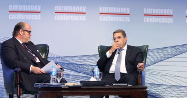 بالصور.. مدير مؤتمرات "يورومنى" يشيد بخطوات الحكومة المصرية للإصلاح الاقتصادى