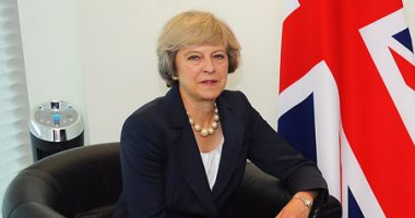 تيريزا ماى تؤكد التزام بريطانيا بالخروج من الاتحاد الأوروبى