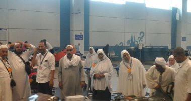 مطار القاهرة يستقبل ١٨ رحلة جوية لنقل حجاج بيت الله الحرام