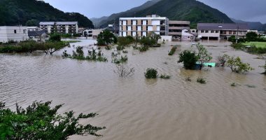 إلغاء الرحلات الجوية فى اليابان وإجلاء 600 ألف شخص بسبب إعصار مالاكاس