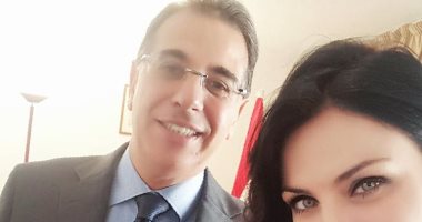 دارين حداد تنشر صورة لها برفقة السفير المصرى الجديد فى تونس