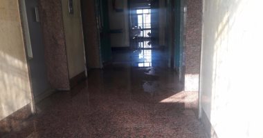 غرق مستشفى الزهراء الجامعى بسبب كسر  فى ماسورة مياه