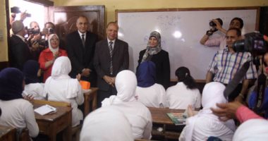 محافظ القاهرة يوجه بضرورة إنشاء مطب صناعى أمام مدرسة السيدة عائشة